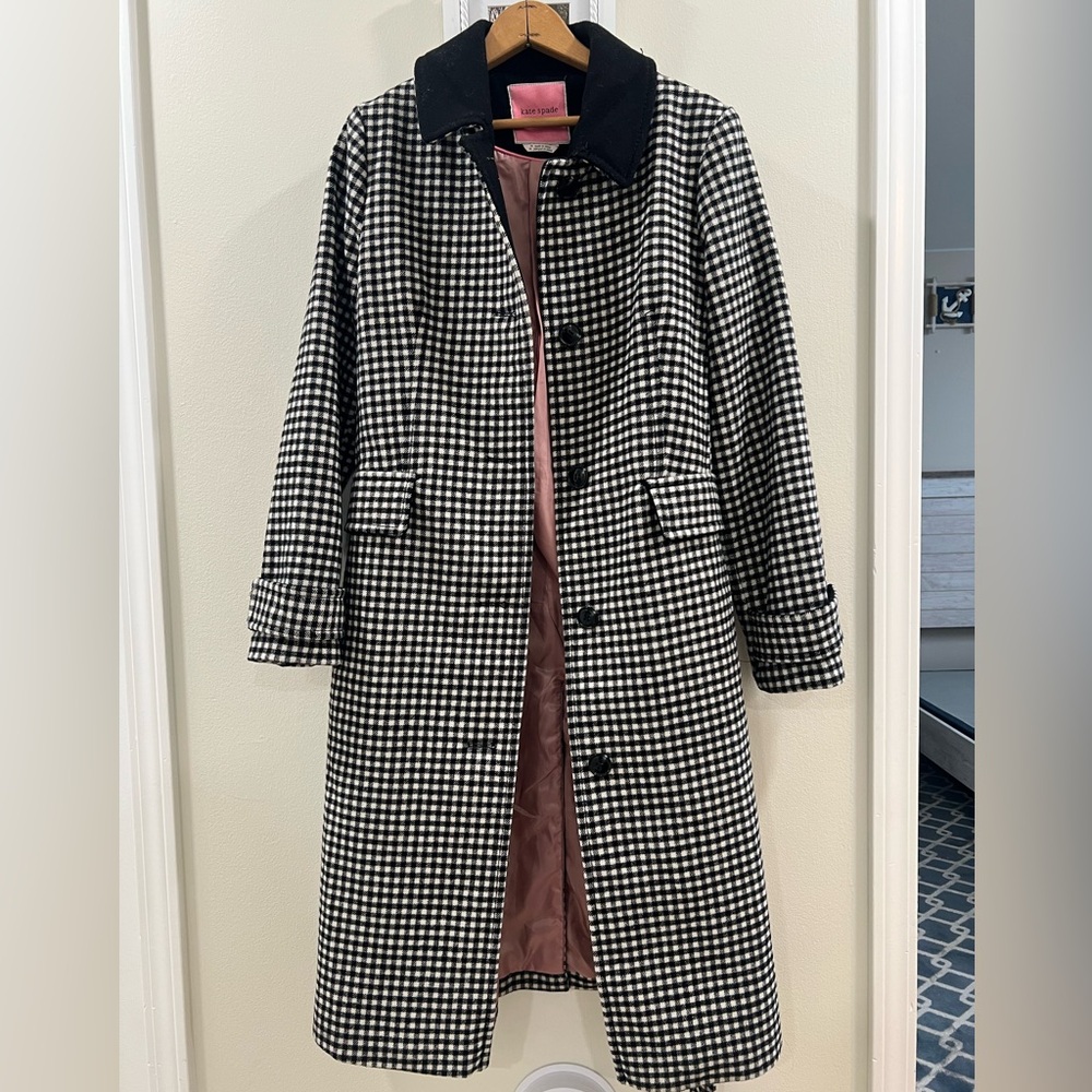 LIKE NEW!! Kate Spade Black and White Houndstooth Trench Coat